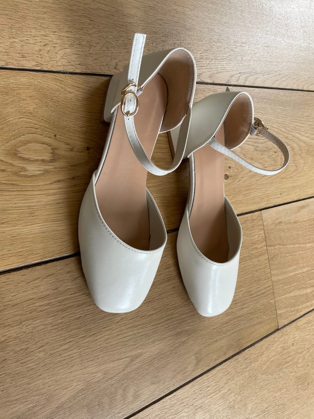 Trouwschoenen maat 38, in goede staat, Kleding | Dames, Ophalen of Verzenden, Zo goed als nieuw, Blauw, Accessoires