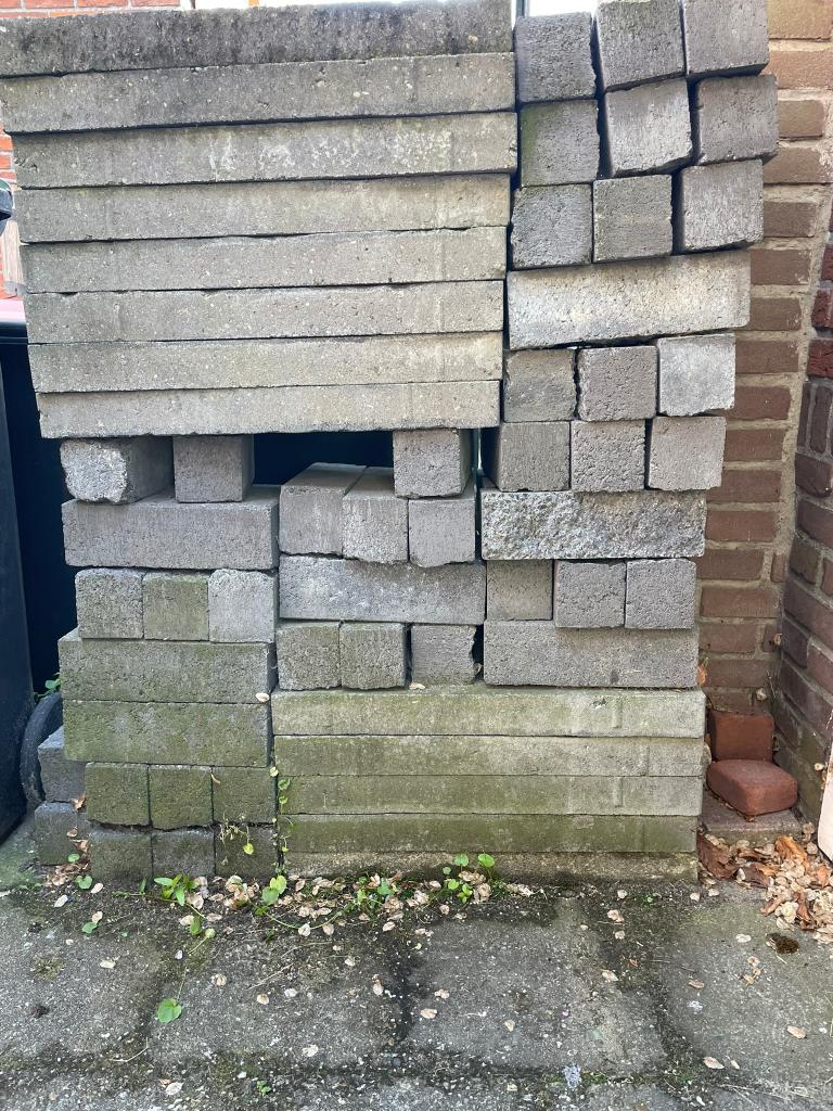 gratis stenen af te halen, Tuin en Terras, Tegels en Klinkers, Ophalen, Gebruikt, Beton, Overige typen
