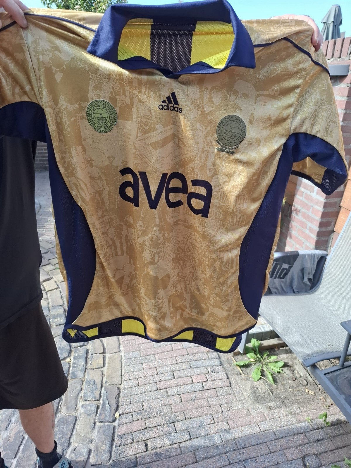 Fenerbahçe SK 100. Yıl (Centenary) dubbelzijdig shirt., Verzamelen, Sportartikelen en Voetbal, Ophalen of Verzenden, Zo goed als nieuw