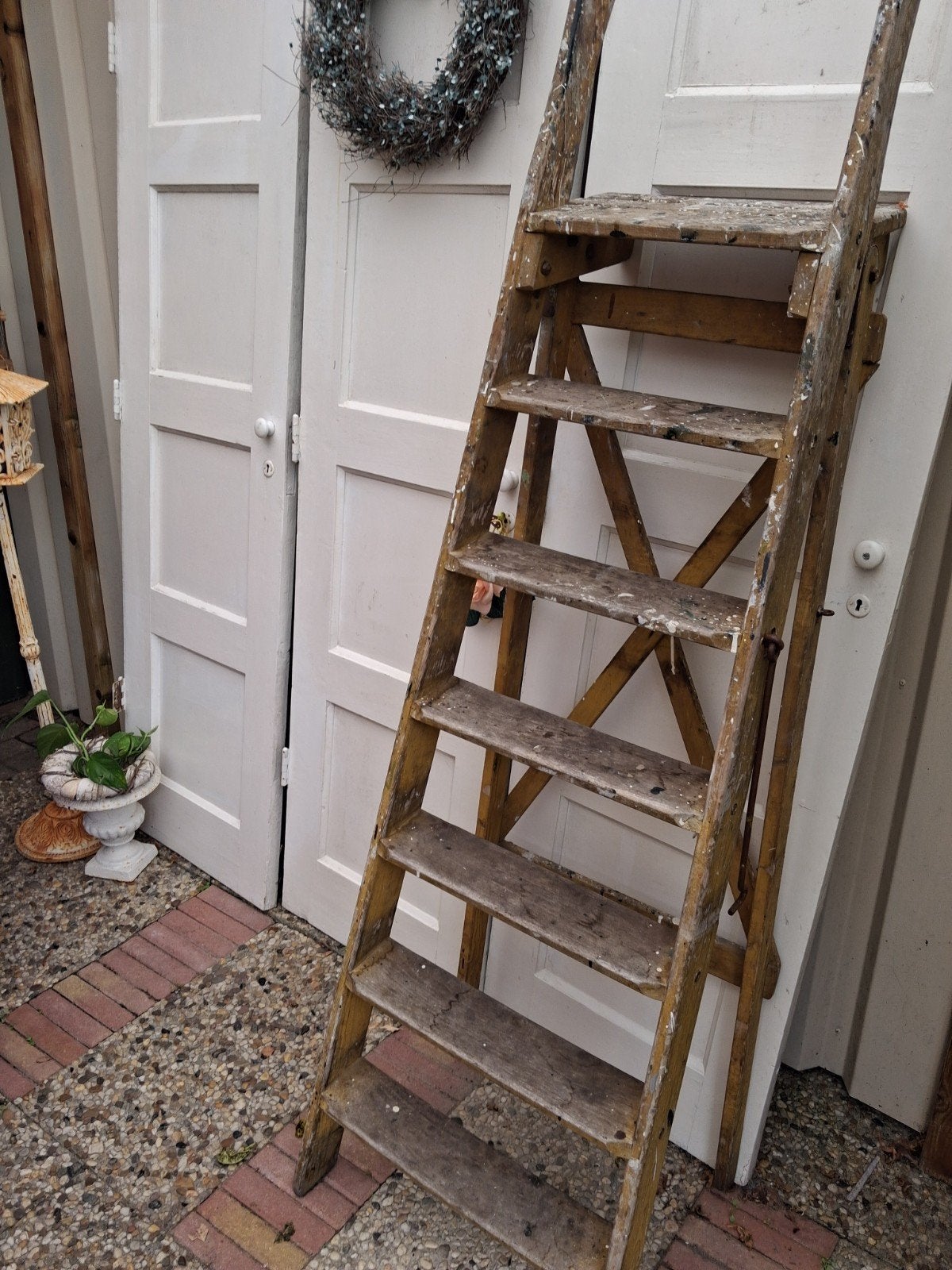 Brocante houten trap., Ophalen
