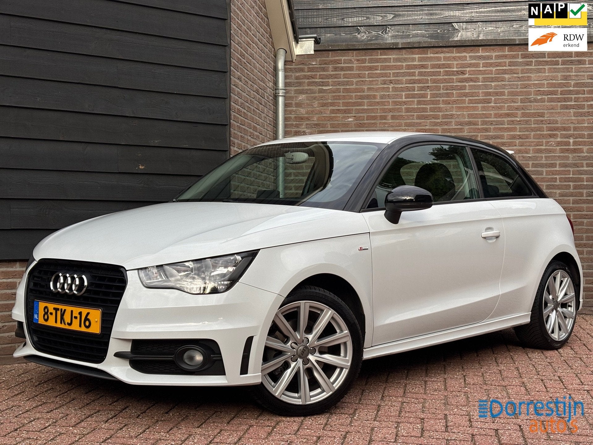 Audi A1 1.4 TFSI CoD Admired | 140pk | S-Line | PDC | Cruise, Auto's, Stof, Zwart, 4 cilinders, 4 stoelen