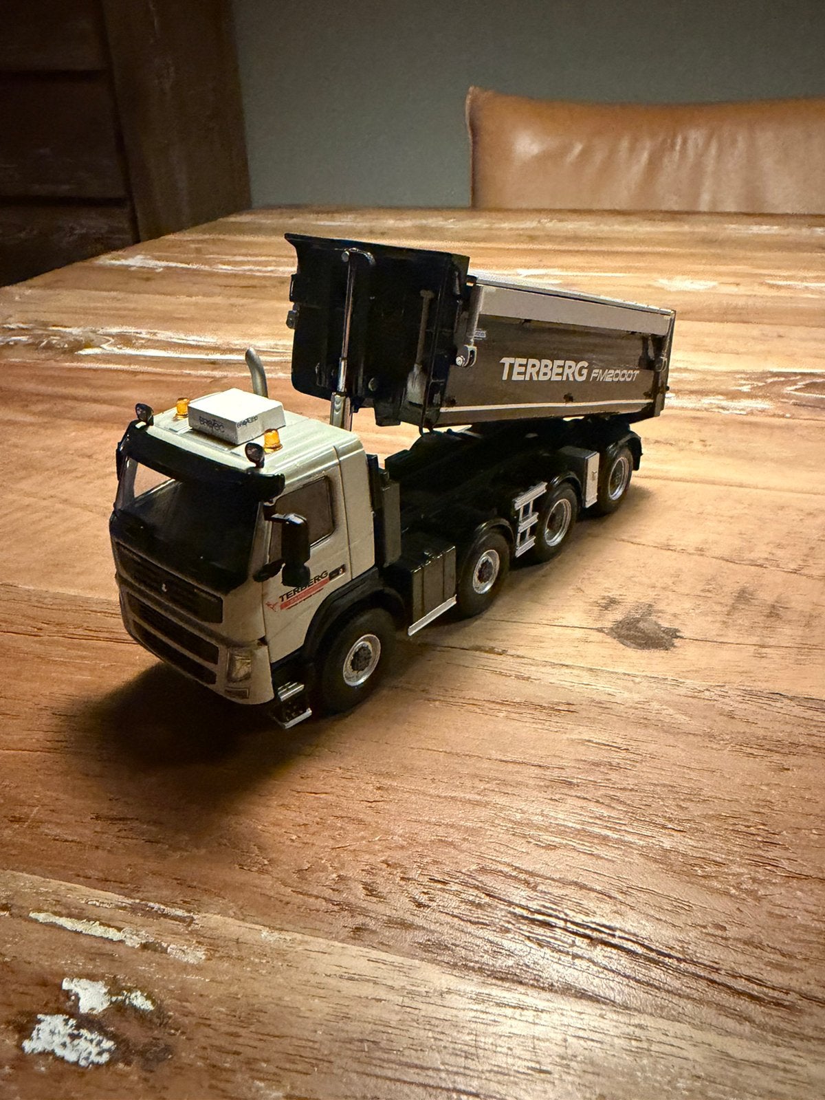 Terberg FM2000T, Ophalen of Verzenden, Zo goed als nieuw, Bus of Vrachtwagen, Wsi