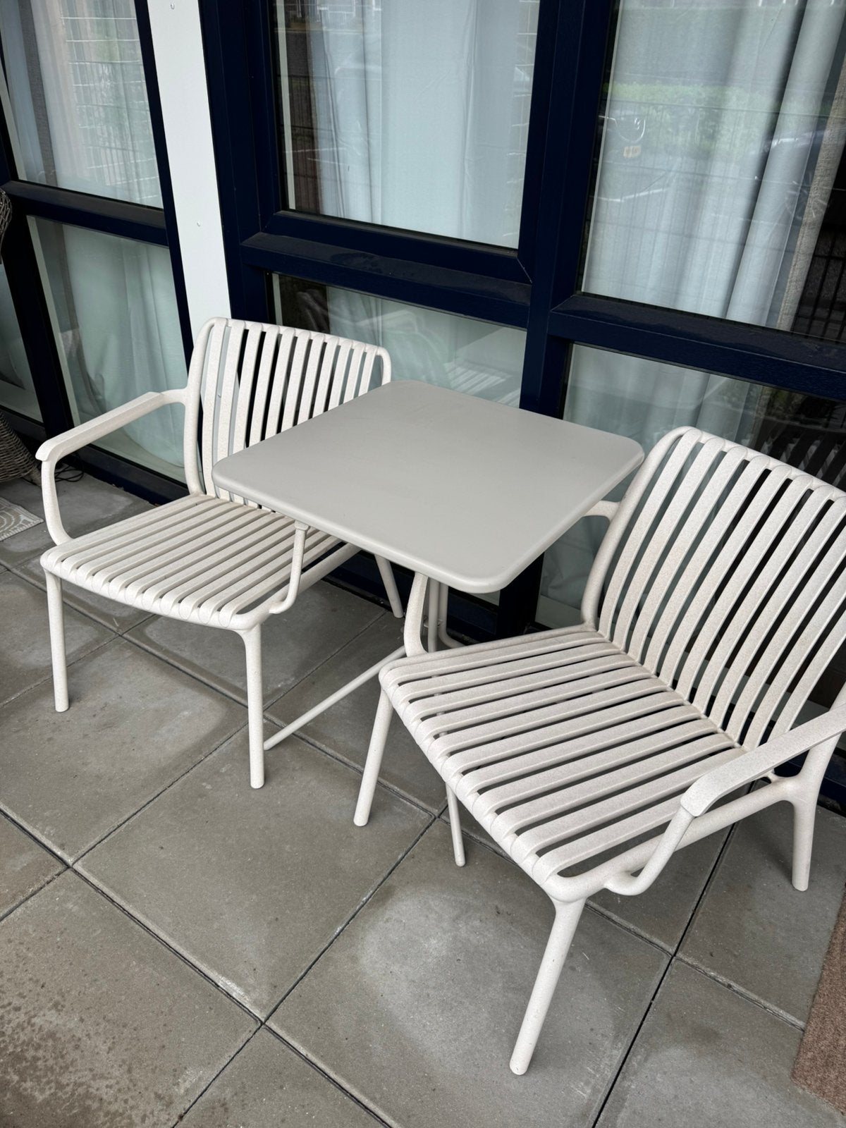 Moderne tuinset / balkonset beige, Ophalen, Zo goed als nieuw