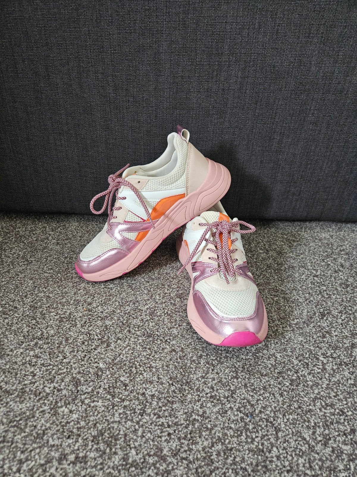 SUB55 sneakers maat 42 (valt als 41) ZGAN, Kleding | Dames, Schoenen, Ophalen of Verzenden, Roze, Sneakers of Gympen, Zo goed als nieuw