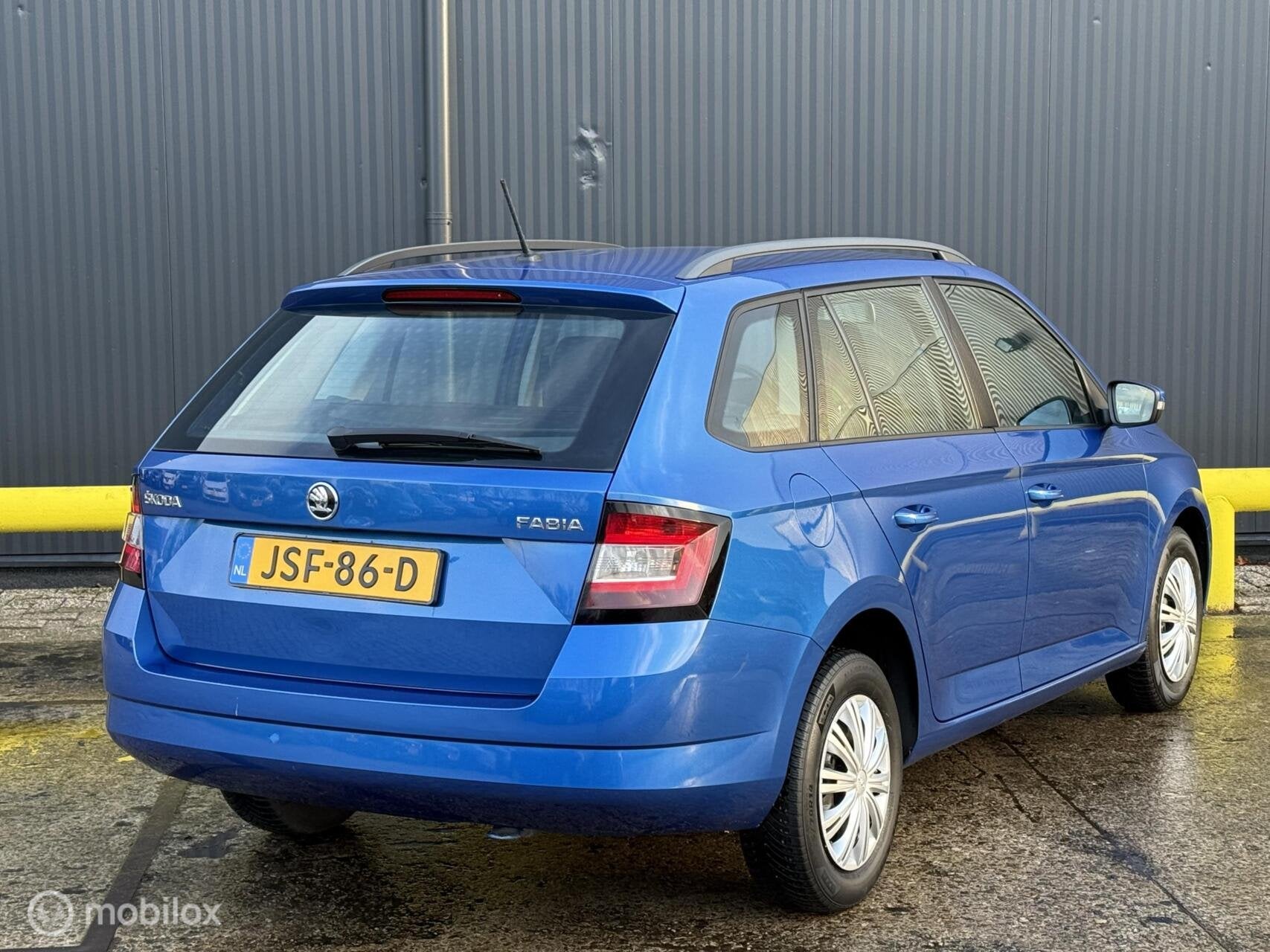 Skoda Fabia Combi 1.0 Ambition Businessline | AIRCO | APK, Auto's, Gebruikt, Euro 6, Blauw, 979 kg