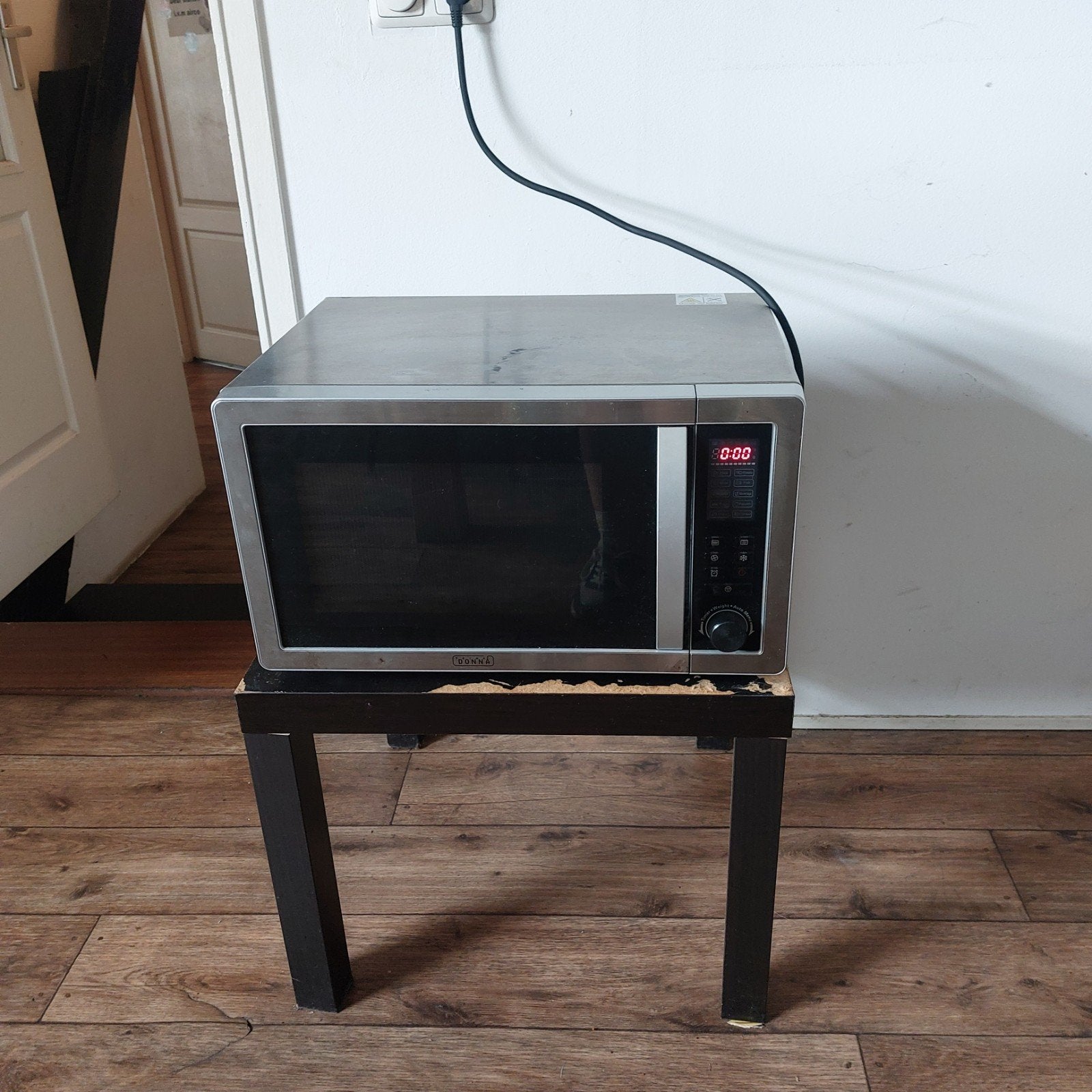 Donna sligro magnetron, Ophalen, Zo goed als nieuw, Minder dan 45 cm