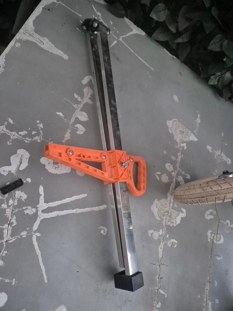 Gipsplaat snijder wenig gebruikt., Doe-het-zelf en Verbouw, Gereedschap | Handgereedschap, Ophalen of Verzenden