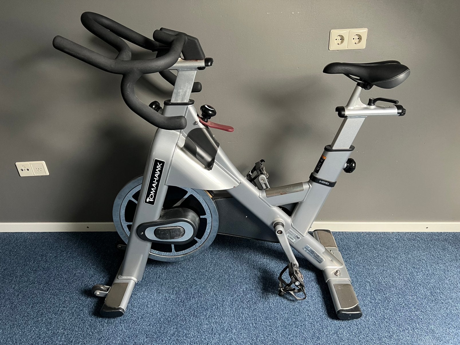Tomahawk spinfiets, Ophalen, Zo goed als nieuw, Spinningfiets