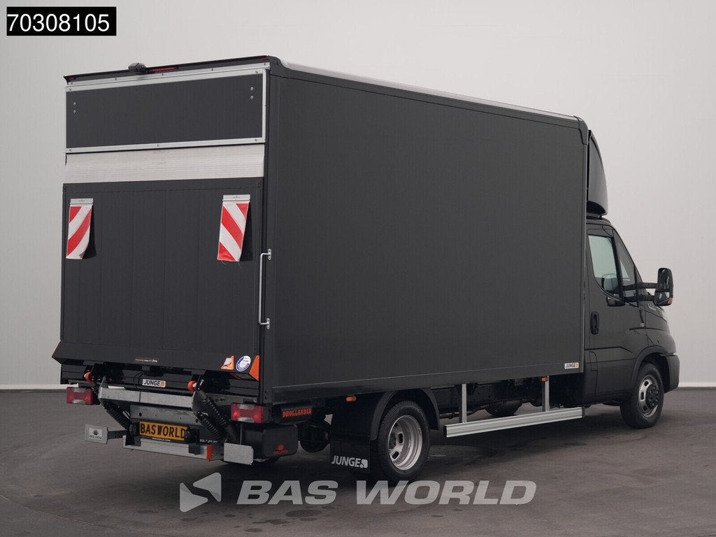 Iveco Daily 35C18 3.0L Automaat Laadklep Dubbellucht Zijdeur, Auto's, Automaat, Stof, Euro 6, 4 cilinders
