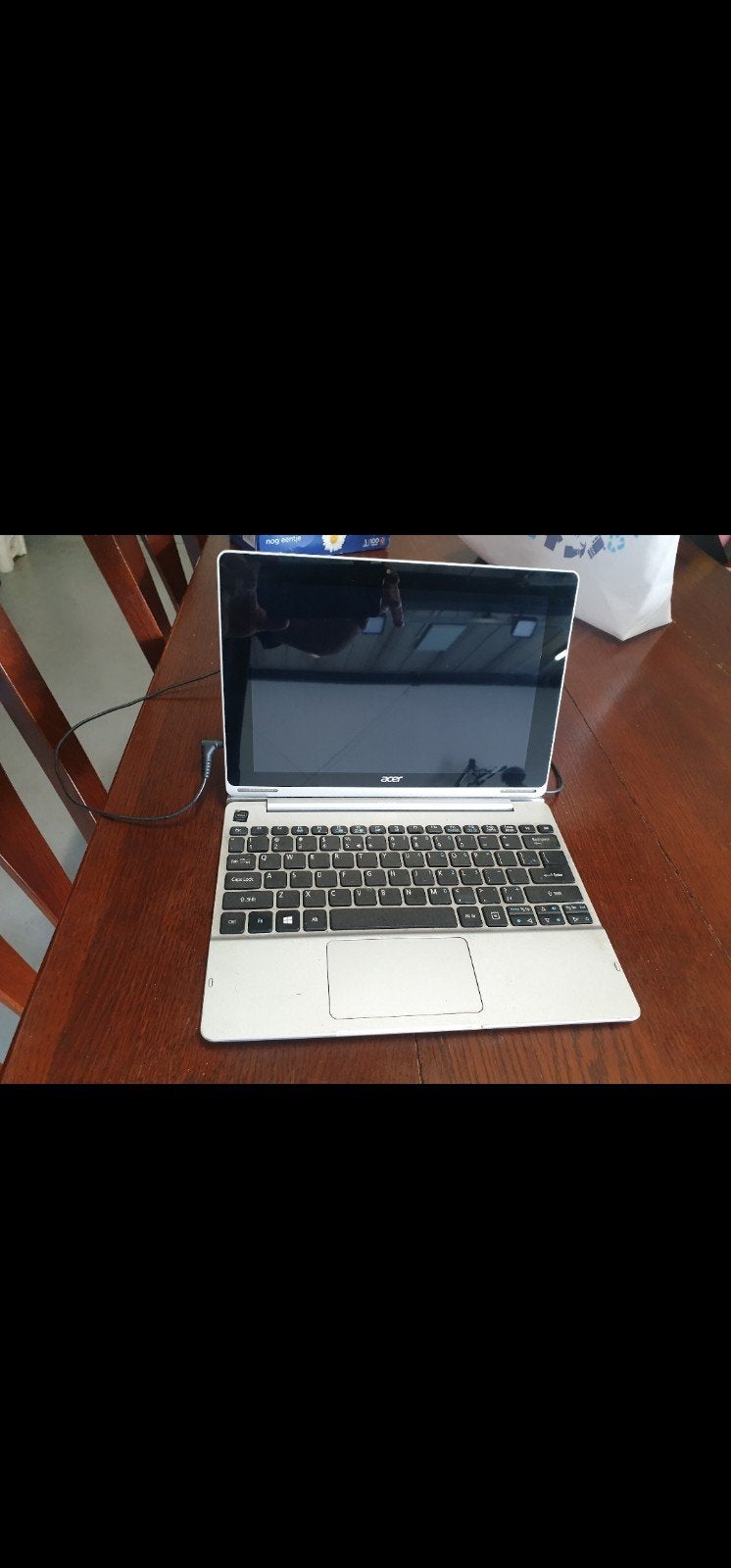 Acer 2-in-1 Laptop/Tablet - Compact en Veelzijdig, Computers en Software, Windows Laptops, Gebruikt, 10 inch of minder, Qwerty