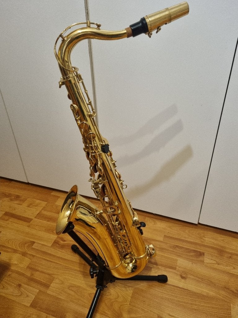TE KOOP TENORSAX JUPITER JTS 587., Muziek en Instrumenten, Blaasinstrumenten | Saxofoons, Ophalen, Zo goed als nieuw, Tenor, Met koffer