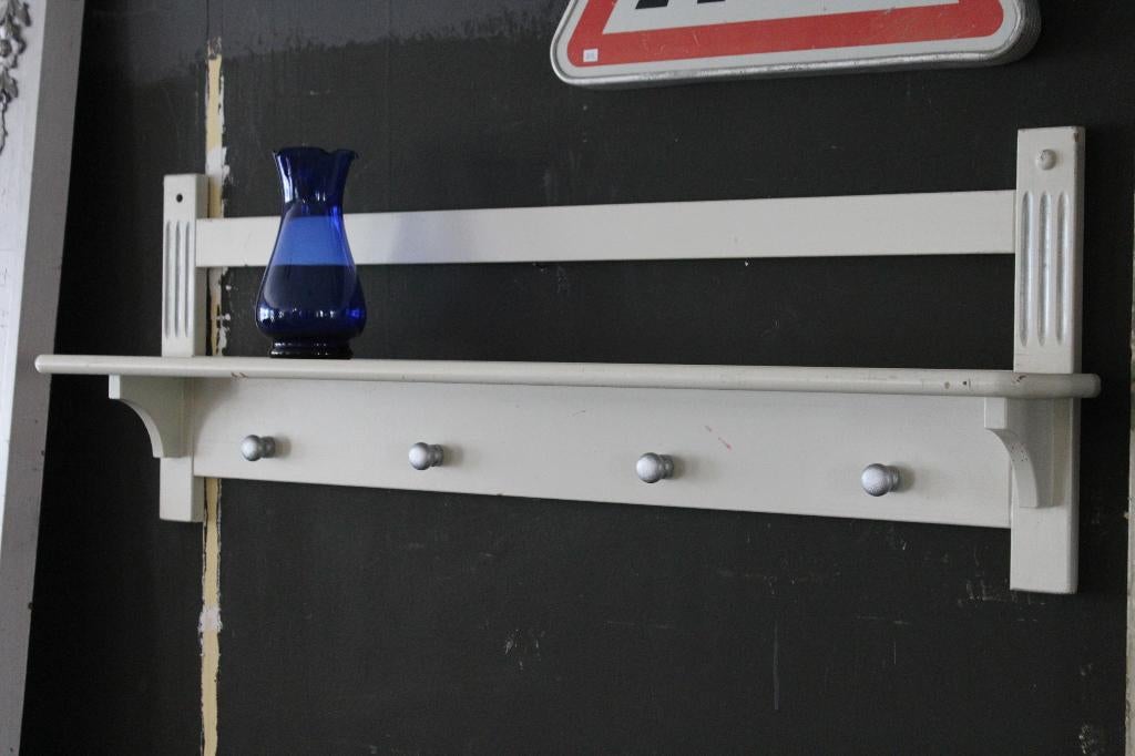 Brocante - Oude wand-kapstok of keuken-regaal!, Wandkapstok, Gebruikt, Ophalen of Verzenden, Minder dan 100 cm