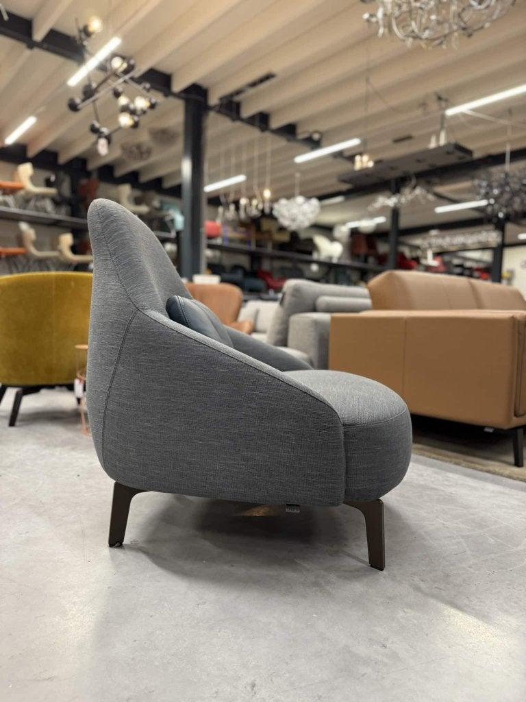 Nieuw Leolux Jill Fauteuil fay stof Design stoel, Leolux, Info@leolux.nl, Nieuw, 75 tot 100 cm
