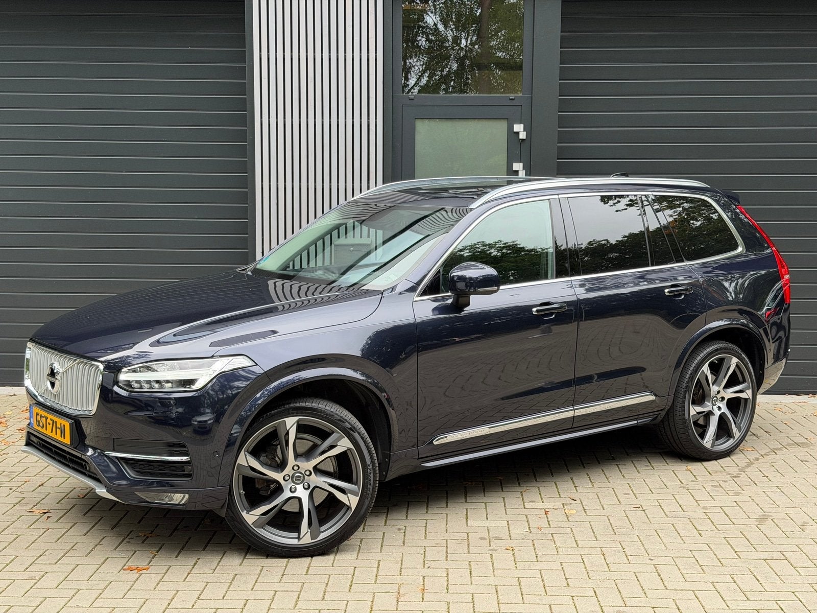 Volvo XC90 2.0 D5 AWD Inscription (bj 2016, automaat), Auto's, Gebruikt, Euro 6, 4 cilinders, Leder