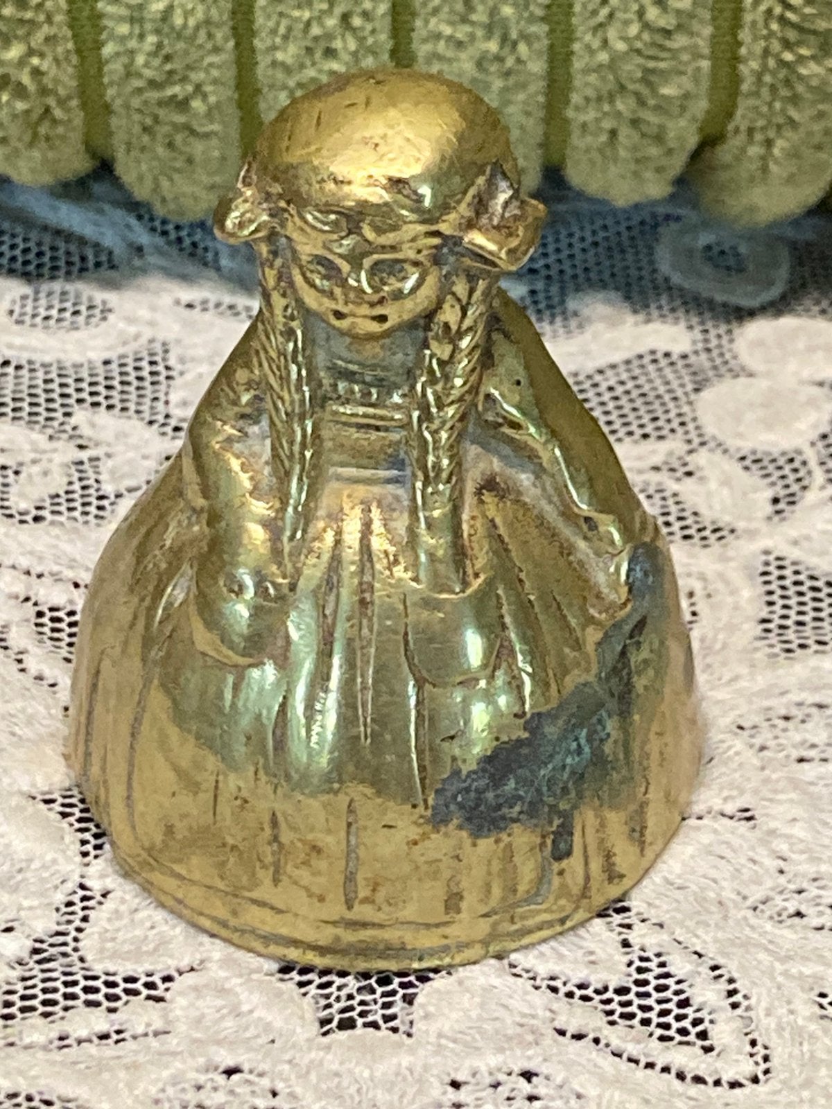 Vintage koperen tafelbelletje, boerin (230726h), Antiek en Kunst, Ophalen of Verzenden, Koper