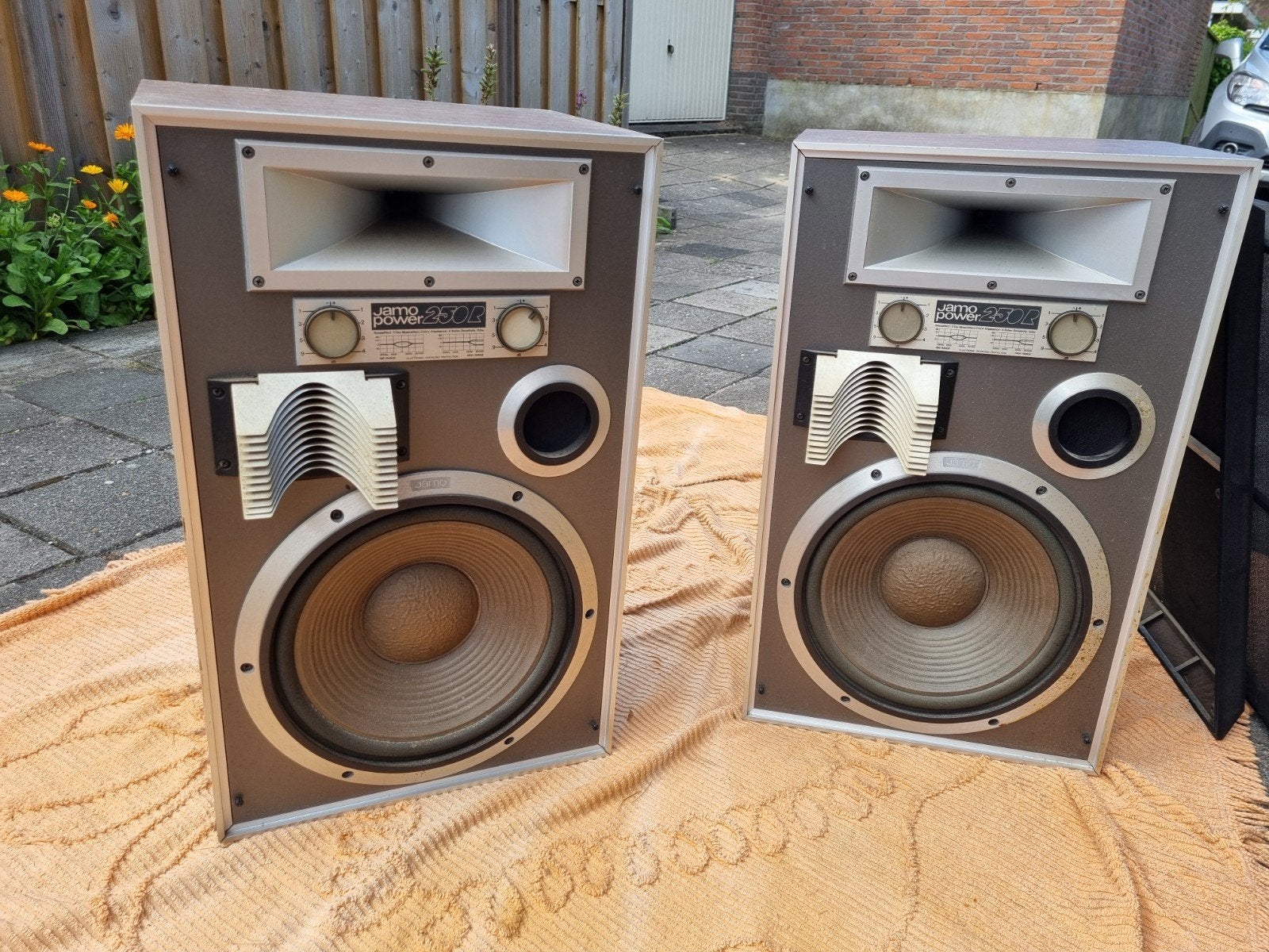 Jamo Power 250R Vintage Luidsprekers - Krachtig Geluid, Ophalen, Gebruikt, 120 watt of meer, Front, Rear of Stereo speakers