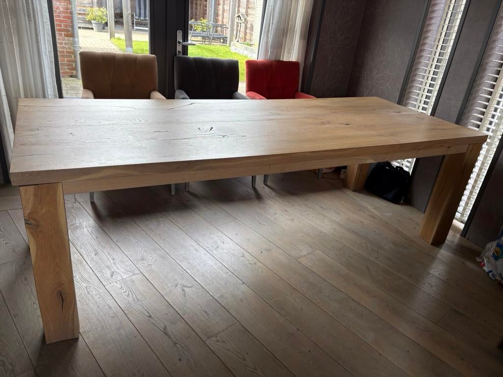 Eethoek . Je kunt de tafel ook goed buiten zetten ., Huis en Inrichting, Tafels | Eettafels, 200 cm of meer, Zo goed als nieuw