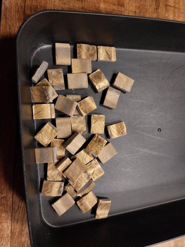 Ruwe tijgeroog cabochons, Sieraden, Tassen en Uiterlijk, Edelstenen, Ophalen of Verzenden, Zo goed als nieuw