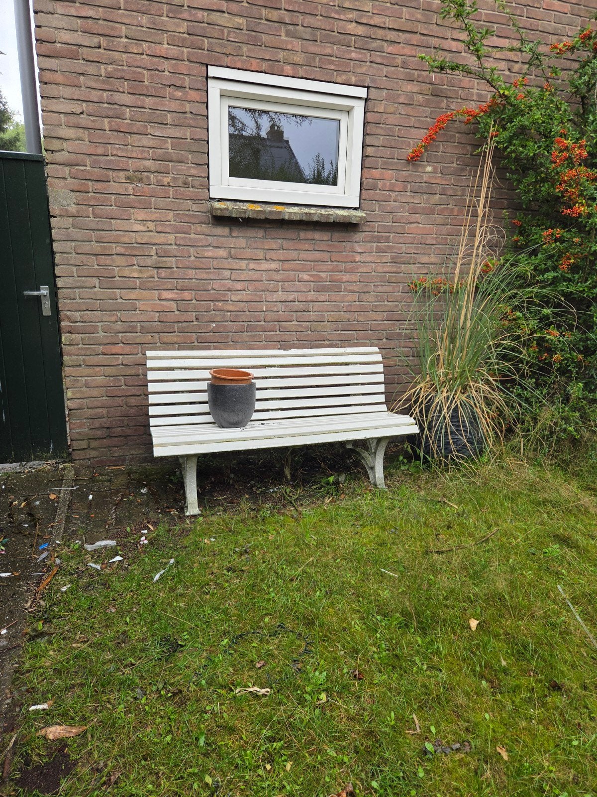 Gratis Witte tuinbank - Gebruikt, Tuin en Terras, Tuinbanken, Ophalen, Gebruikt, Aluminium
