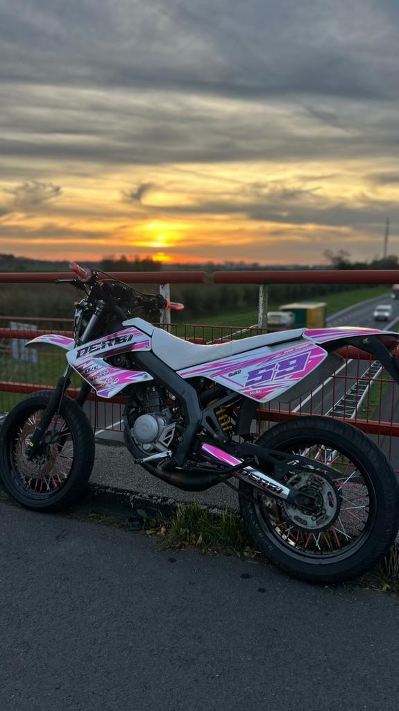 Derbi senda sm, Ophalen, 6 versnellingen, Maximaal 45 km/u, Zo goed als nieuw