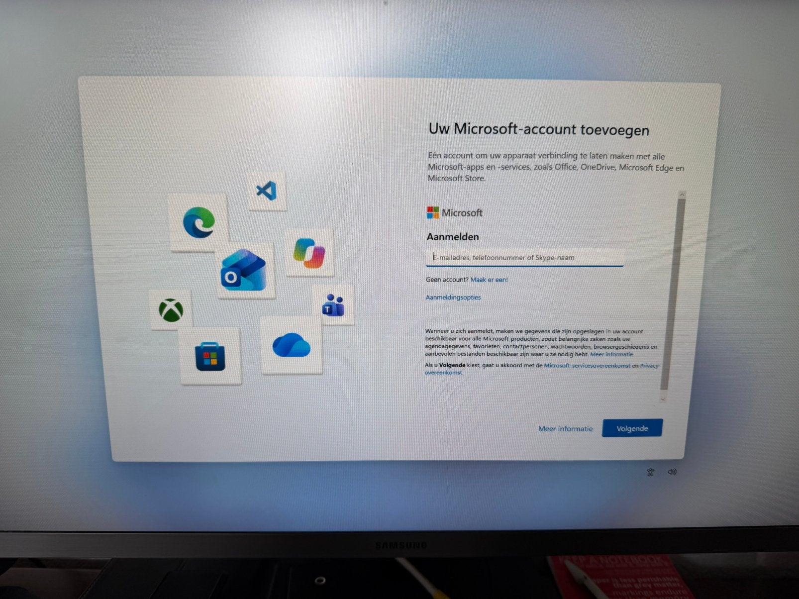 Samsung monitor Type S24R650FDU, Ophalen, DisplayPort, Full HD, Zo goed als nieuw