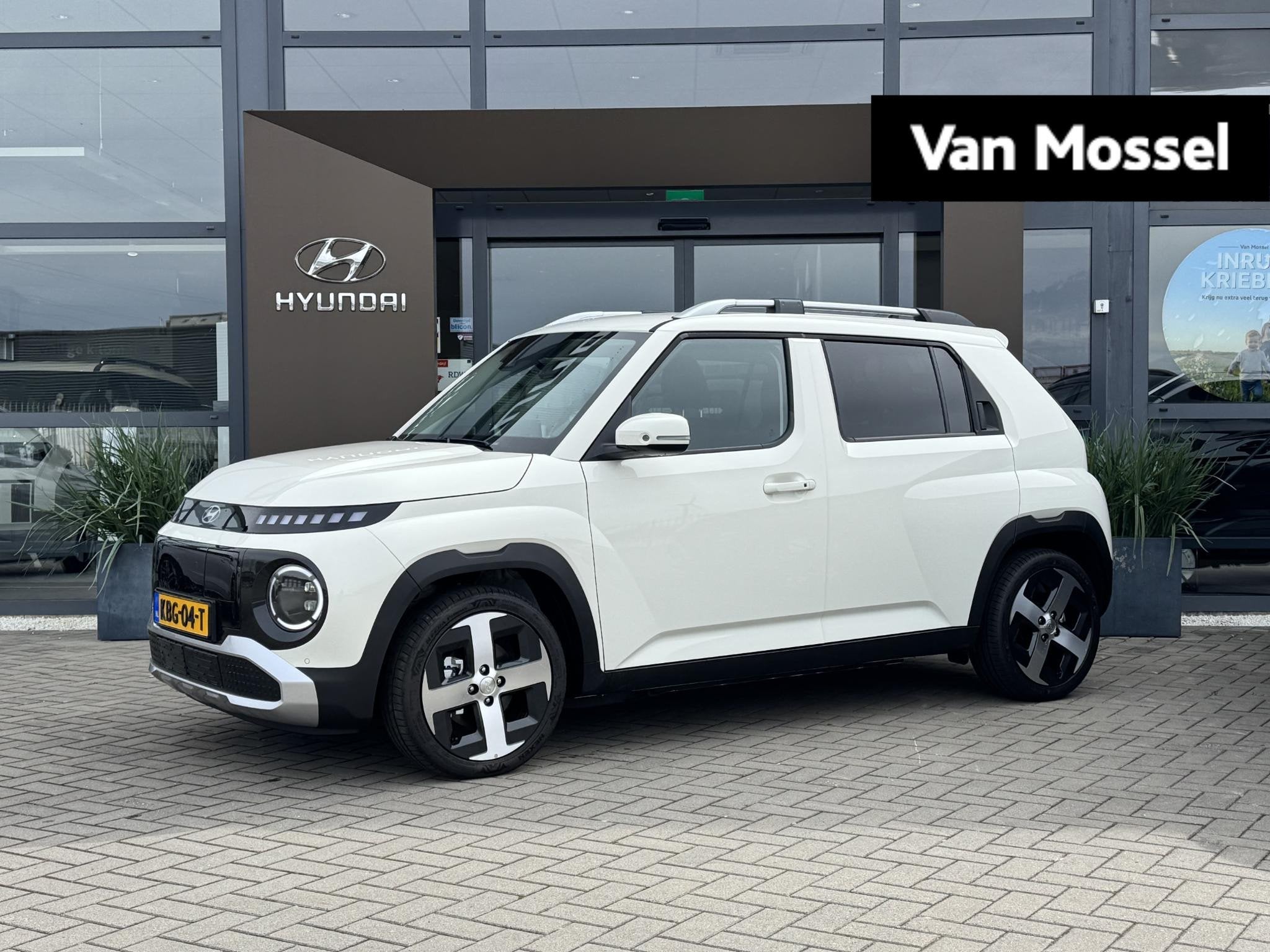 Hyundai INSTER Evolve 49 kWh | Achteruitrijcamera | Adaptiev
