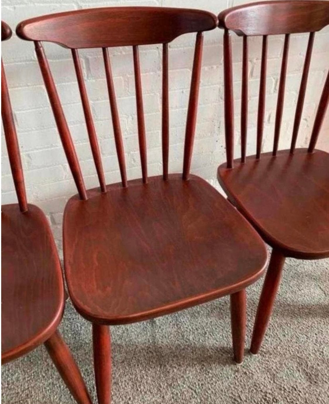 Stoel vier Pastoe rood bruine spijlen stoelen jaren 60., Huis en Inrichting, Stoelen, Ophalen of Verzenden
