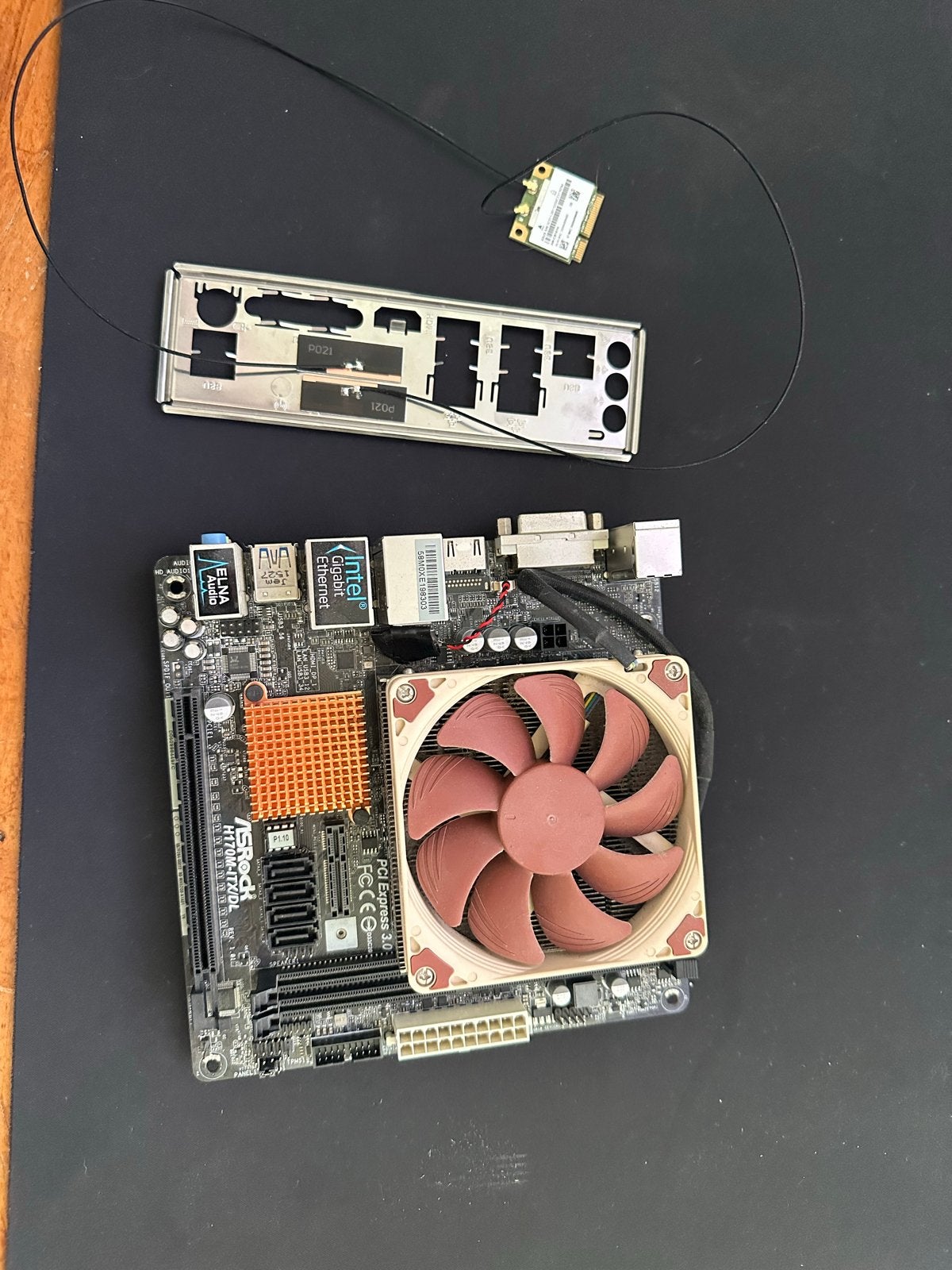 Upgrade Set: ASRock H170M-ITX/DL, Intel i5-6500 & Wifi, Computers en Software, Moederborden, Gebruikt, Ophalen