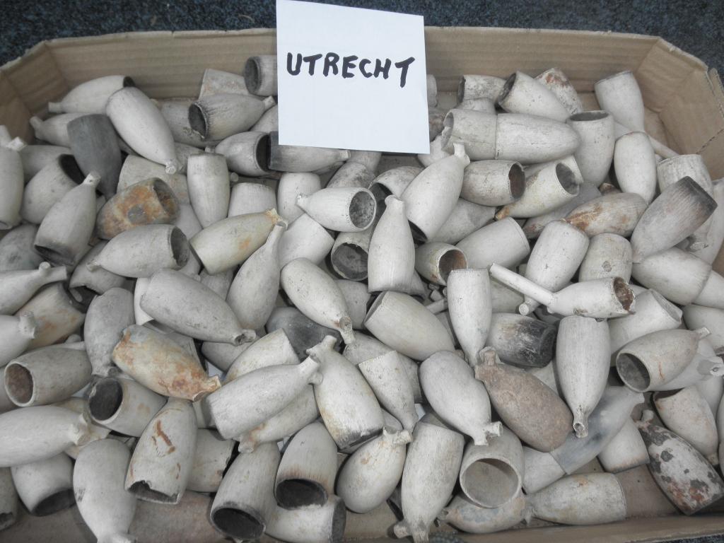 150 pijpenkoppen omgeving Utrecht, Antiek en Kunst, Ophalen