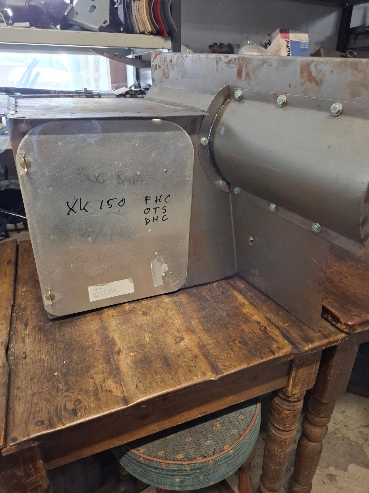 Batterij Box Jaguar XK150 DHC FHC LHD - BD15366, Auto-onderdelen, Info@jaguar.com, Jaguar, Abbey Road, Whitley, Coventry, CV3 4LF, UK