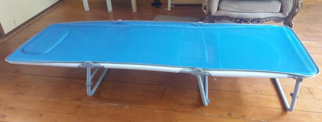 stretcher / opklapbed, Huis en Inrichting, Slaapkamer | Bedden, Ophalen, Gebruikt, Blauw, 190 cm of minder