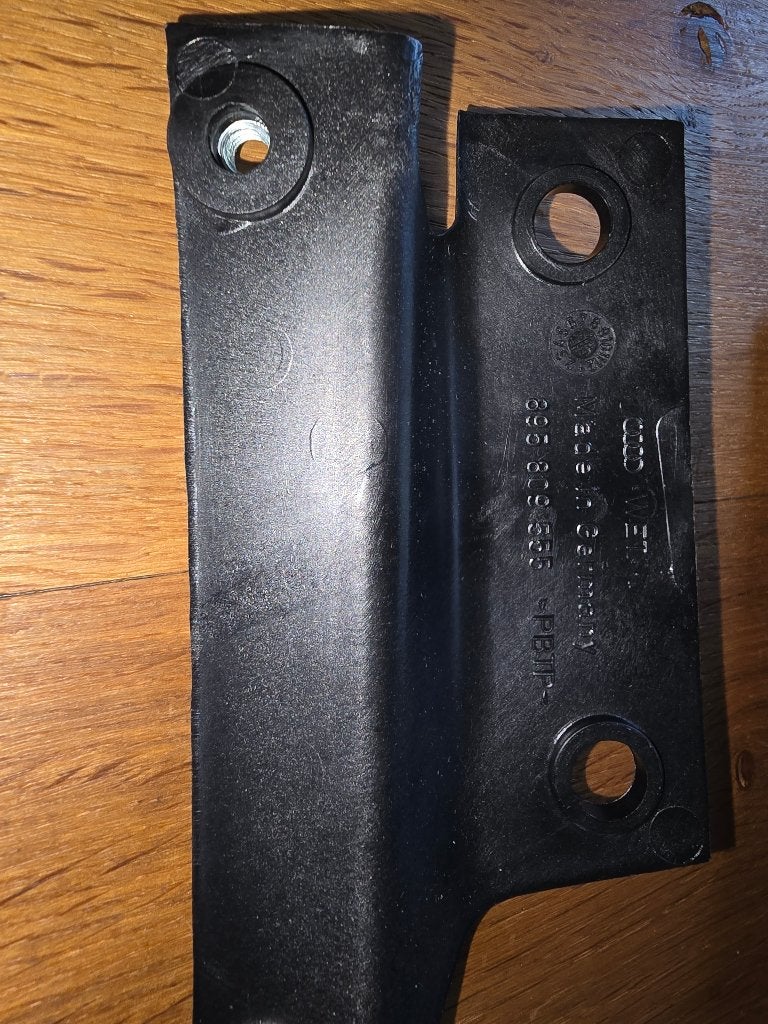 Auto Union (Audi) Coupe / Cabriolet houders achterbumper OEM, Gebruikt, Voor, Bumper, Audi