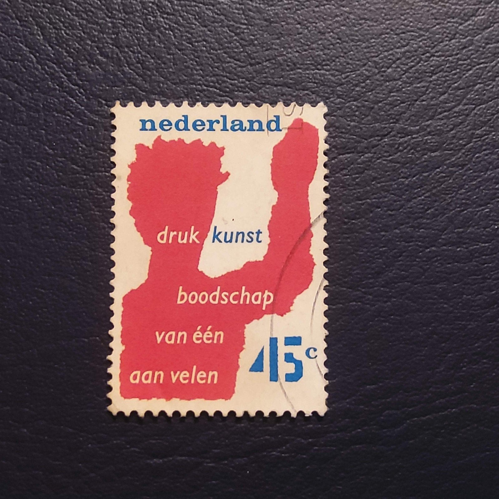 Nederlandse postzegel  boodschap van één aan velen, Ophalen of Verzenden