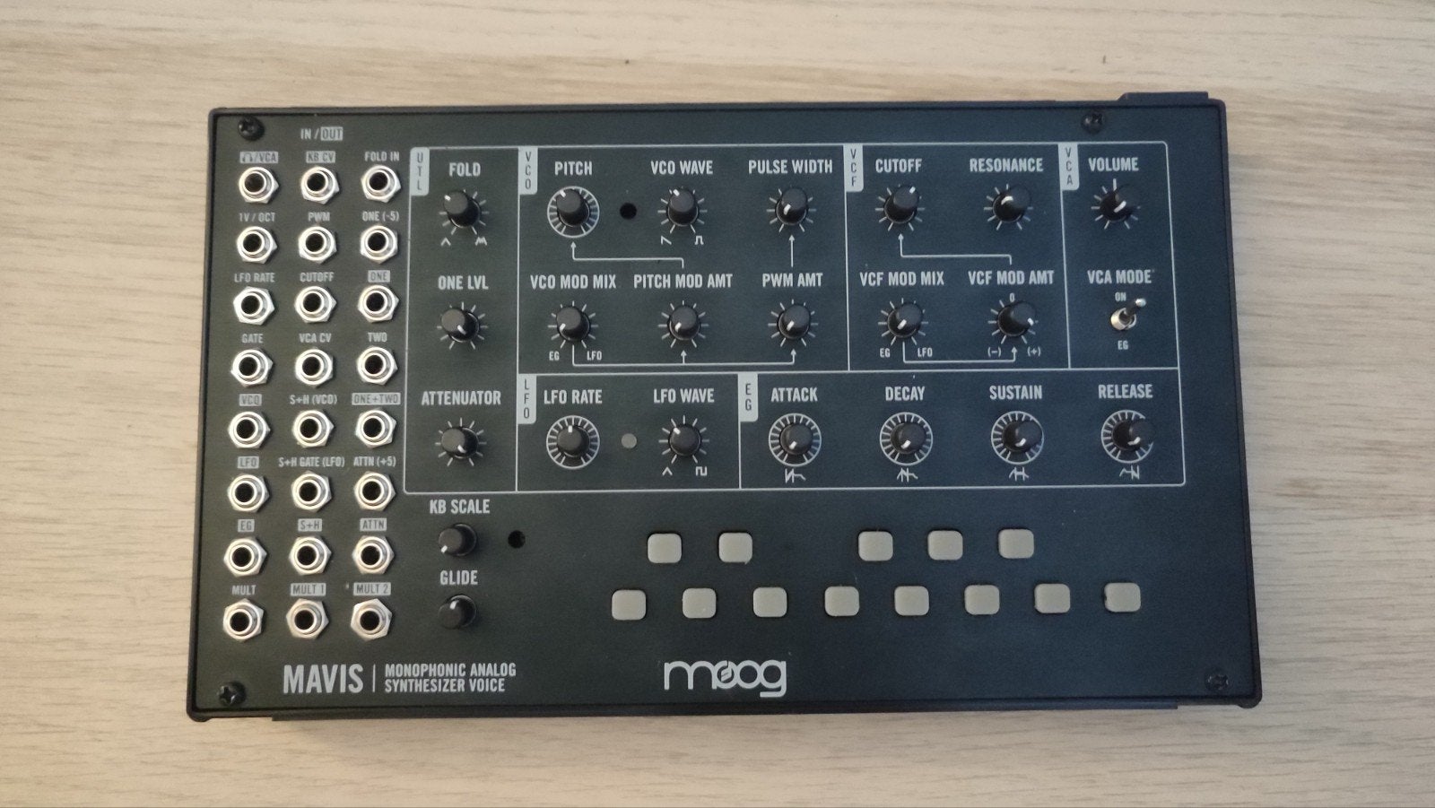 Moog Mavis Analoge Synthesizer, Ophalen of Verzenden, Zo goed als nieuw, Overige aantallen