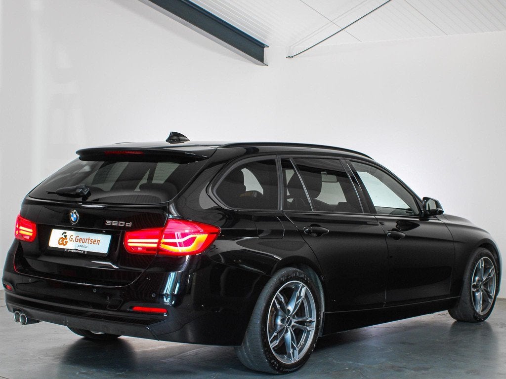 BMW 3-serie Touring 320d Corporate Lease Executive Trekhaak,, Automaat, 745 kg, 4 cilinders, Diesel