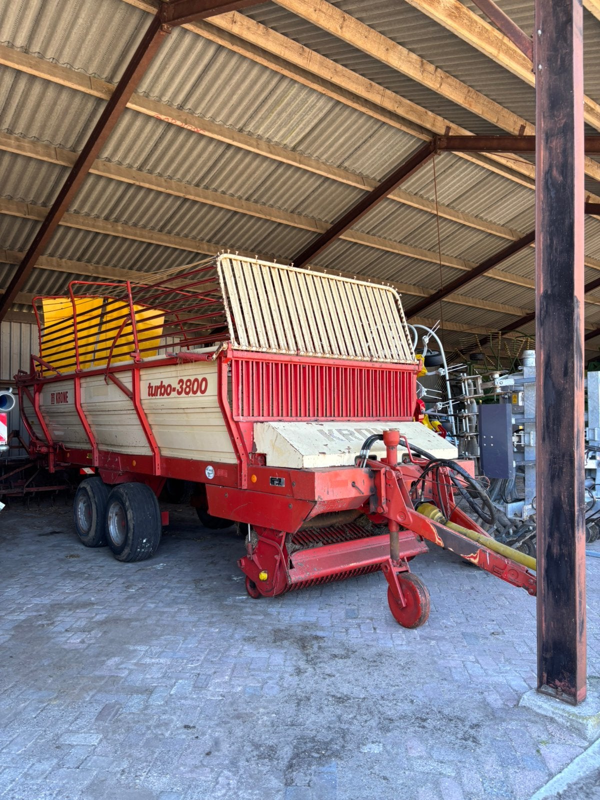 Krone 3800 Turbo, Ophalen, Weidebouw