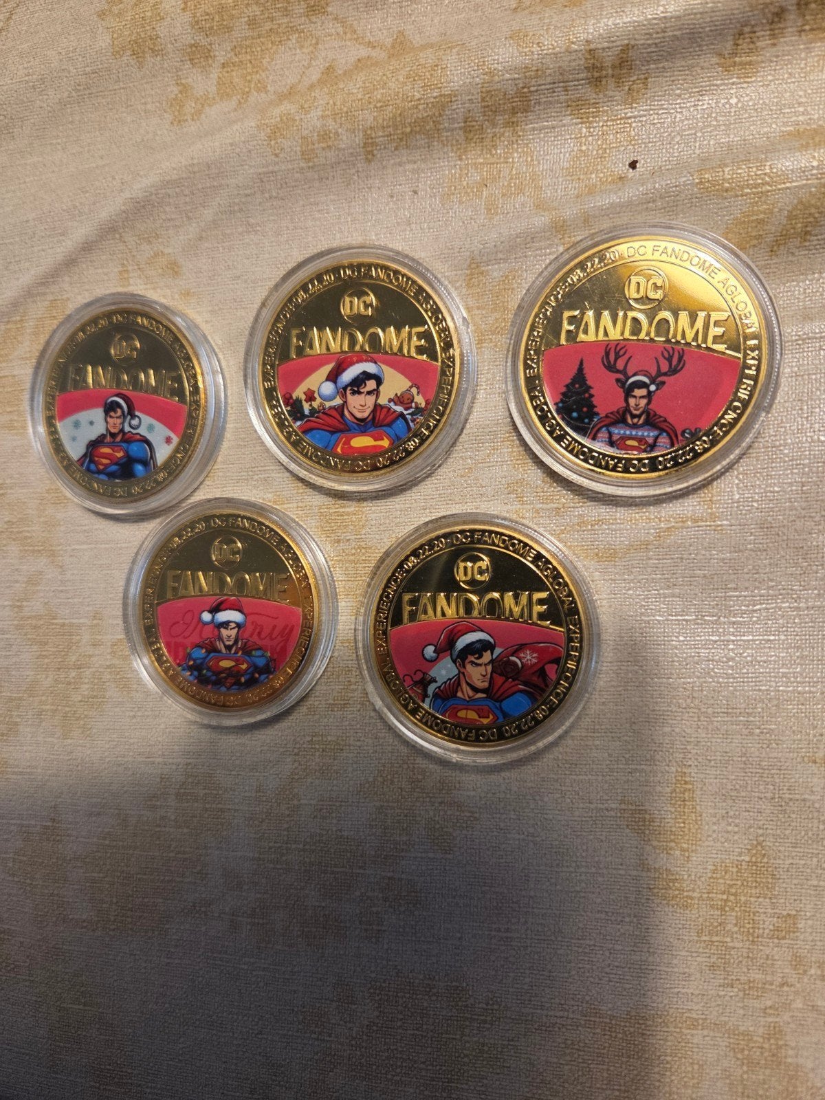 DC Fandome Superman Kerstmunten Collectie (5 stuks), Postzegels en Munten, Ophalen of Verzenden, Overige materialen, Buitenland