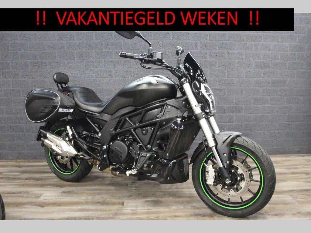 BENELLI 502 C (bj 2022) 35KW A2 geschikt, 4 cilinders, Bedrijf, Onbekend, BENELLI