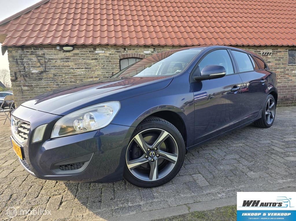 Volvo V60 1.6 T3 Kinetic Automaat!, Auto's, Volvo, Gebruikt, 4 cilinders, 150 pk, Blauw