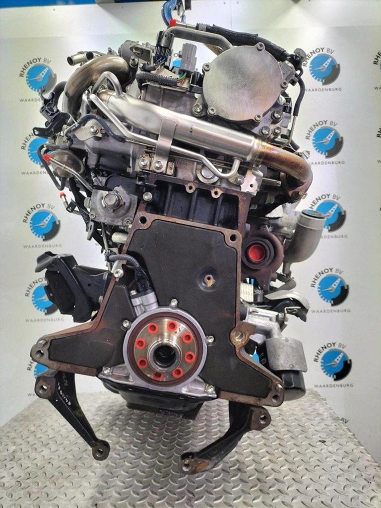 TOYOTA HILUX 2.4 D-4D-F DC Prof. MOTOR 2020, Auto-onderdelen, Ophalen of Verzenden, Gebruikt, Stiba lid