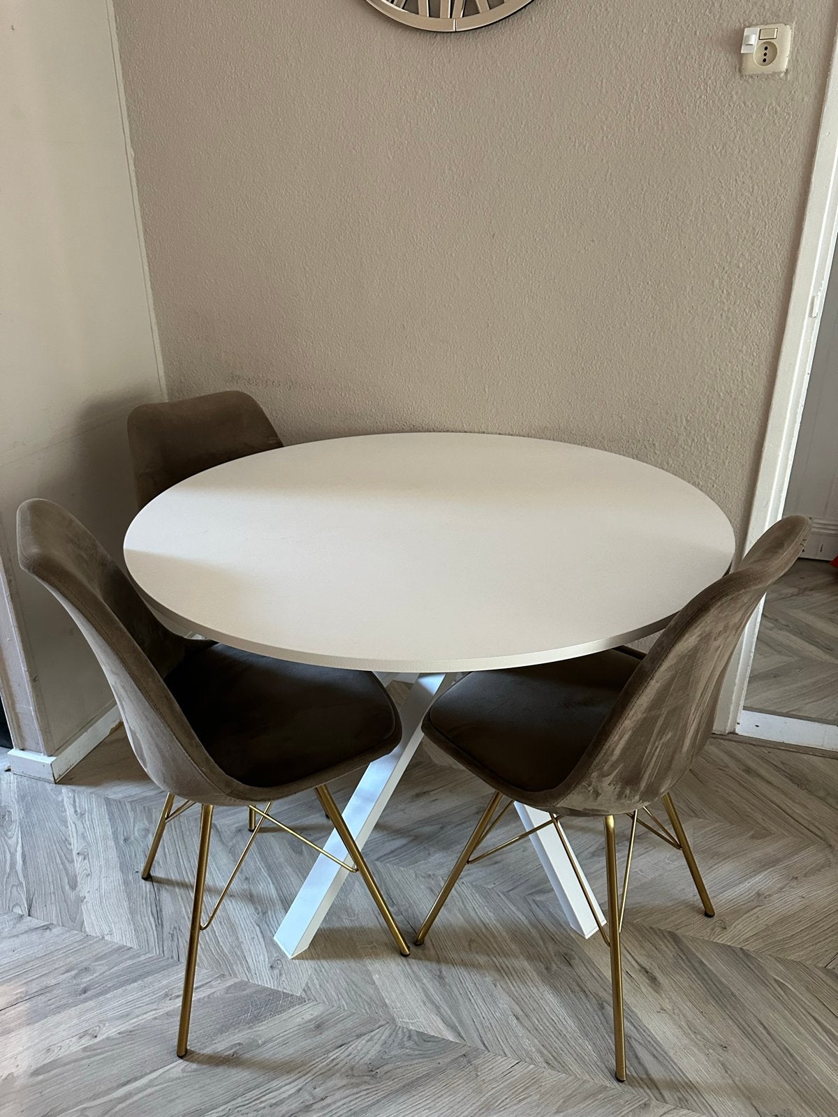 Ikea Mariedamm ronde witte eettafel, Ophalen, Zo goed als nieuw, Rond, 100 tot 150 cm