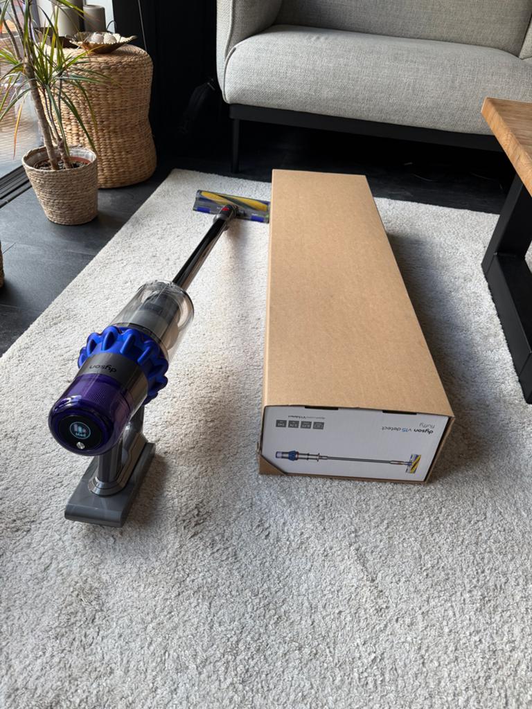 Dyson V15 Detect Fluffy Steelstofzuiger - Met Garantie!, Witgoed en Apparatuur, Draadloos, Ophalen of Verzenden, Zo goed als nieuw