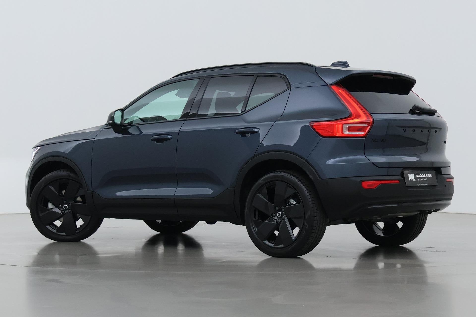 Volvo XC40 B3 Plus Black Edition | Harman/Kardon | BLIS | 36, Auto's, Gebruikt, Euro 6, 4 cilinders, 1969 cc