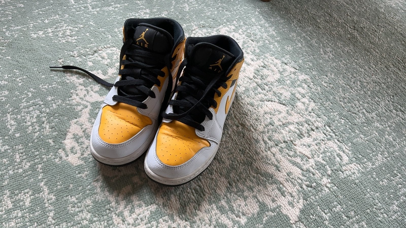 Nike air Jordan ( basketbalschoen), Ophalen of Verzenden, Zo goed als nieuw, Zwart, Sneakers of Gympen