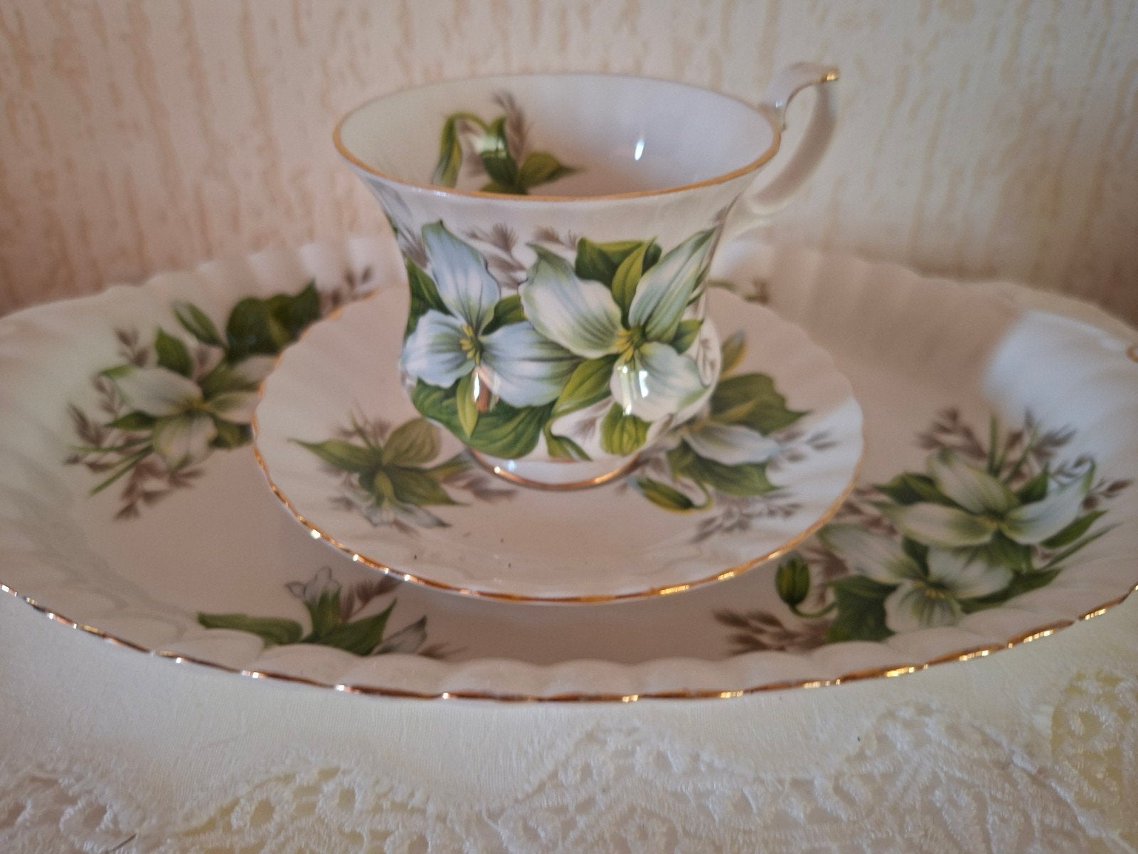 Royal Albert Trillium set (onderbord met kop en schotel), Ophalen of Verzenden