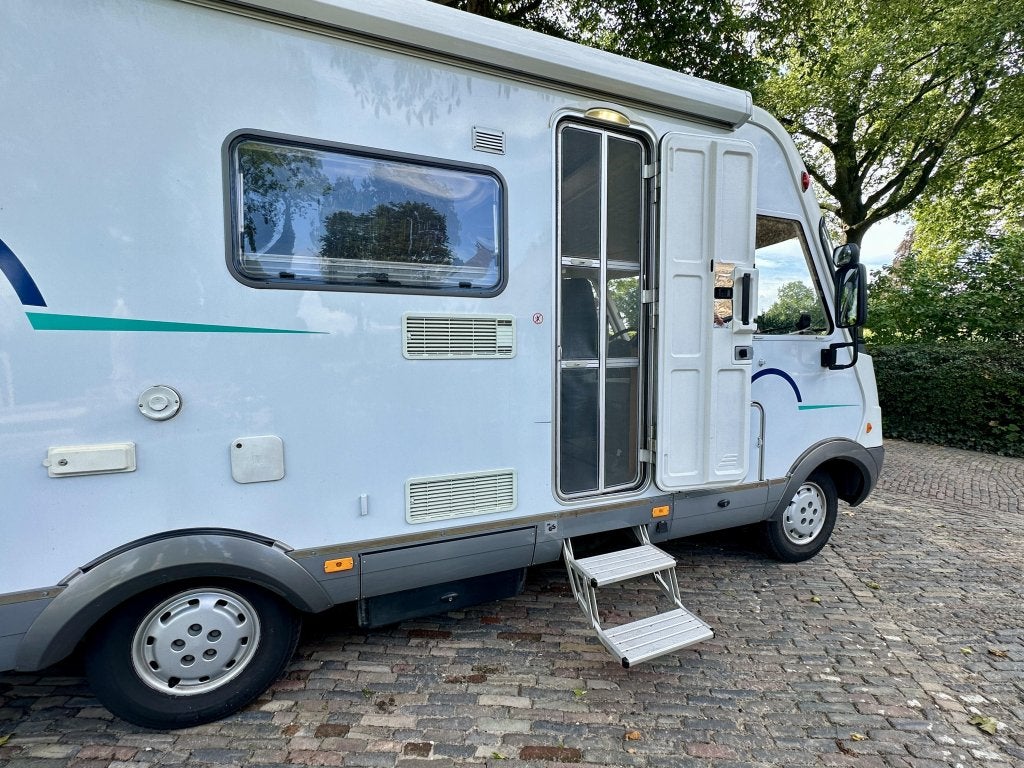 Hymer B524 | airco 2x | dwarsbed | hefbed | 4p op kenteken, Boiler, Ringverwarming, Fiat, 6 tot 7 meter