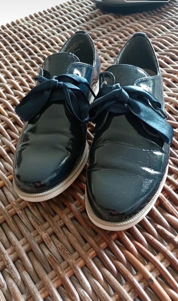 Damesschoen 39, Ophalen of Verzenden, Zo goed als nieuw, Meisje, Schoenen