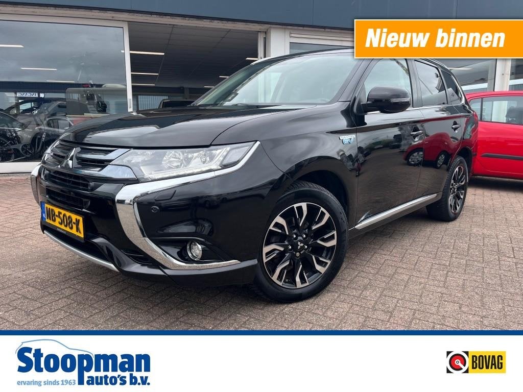 Mitsubishi OUTLANDER 2.0 PHEV Clima Ad. Cruise  CarPlay, Auto's, 1998 cc, 4 cilinders, Zwart, Bedrijf