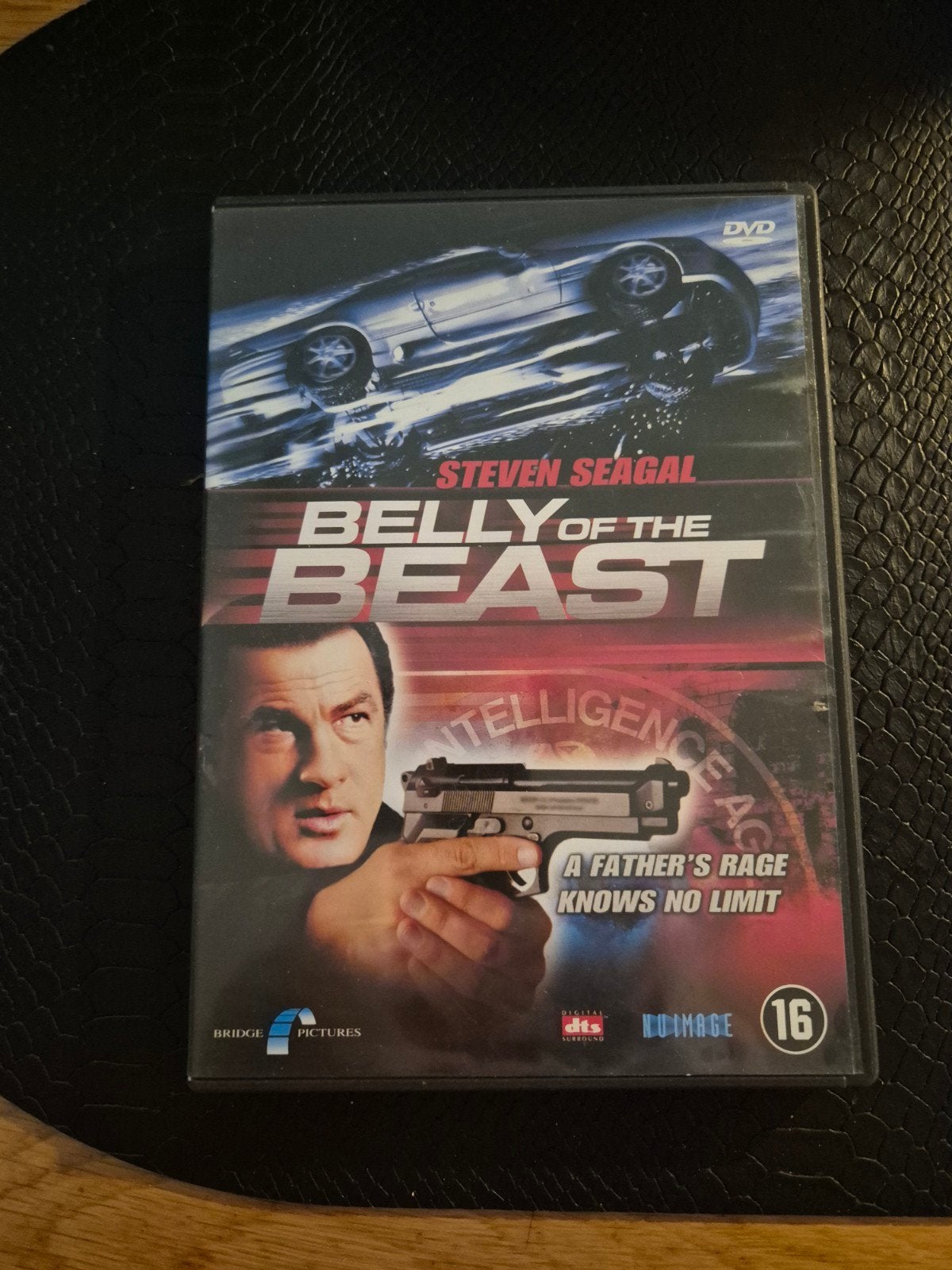 belly of the beast, Vanaf 16 jaar, Ophalen of Verzenden, Zo goed als nieuw