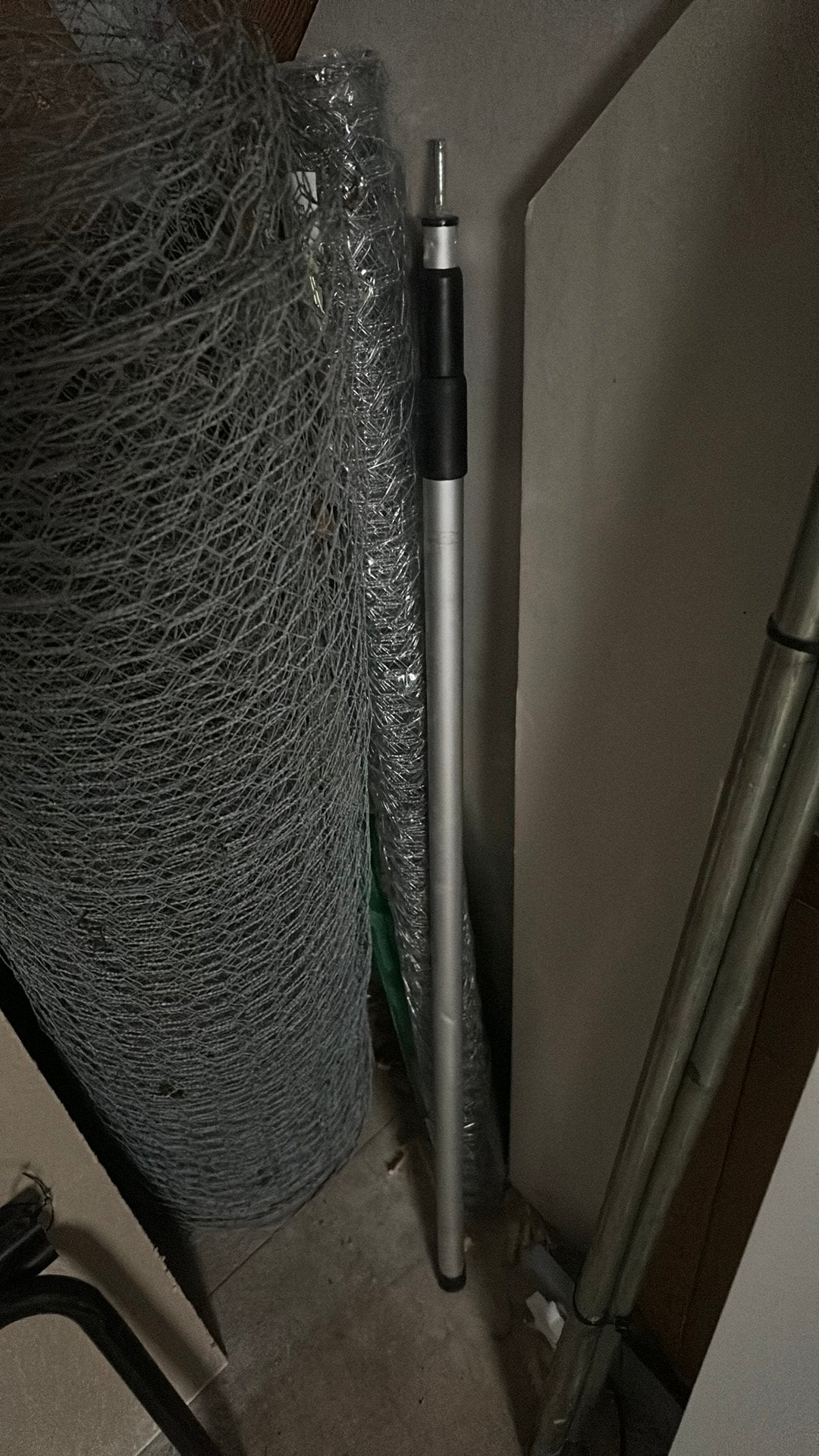 Stok om bedframe vouwwagen open te klemmen, Ophalen, Zo goed als nieuw